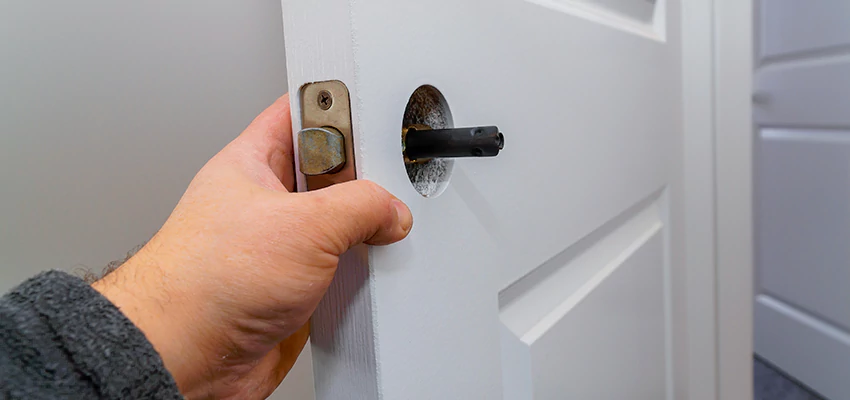 Nighttime Locksmith For Lock Repair in Port Orange, FL