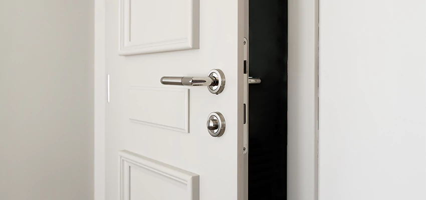 Folding Bathroom Door With Lock Solutions in Port Orange, FL